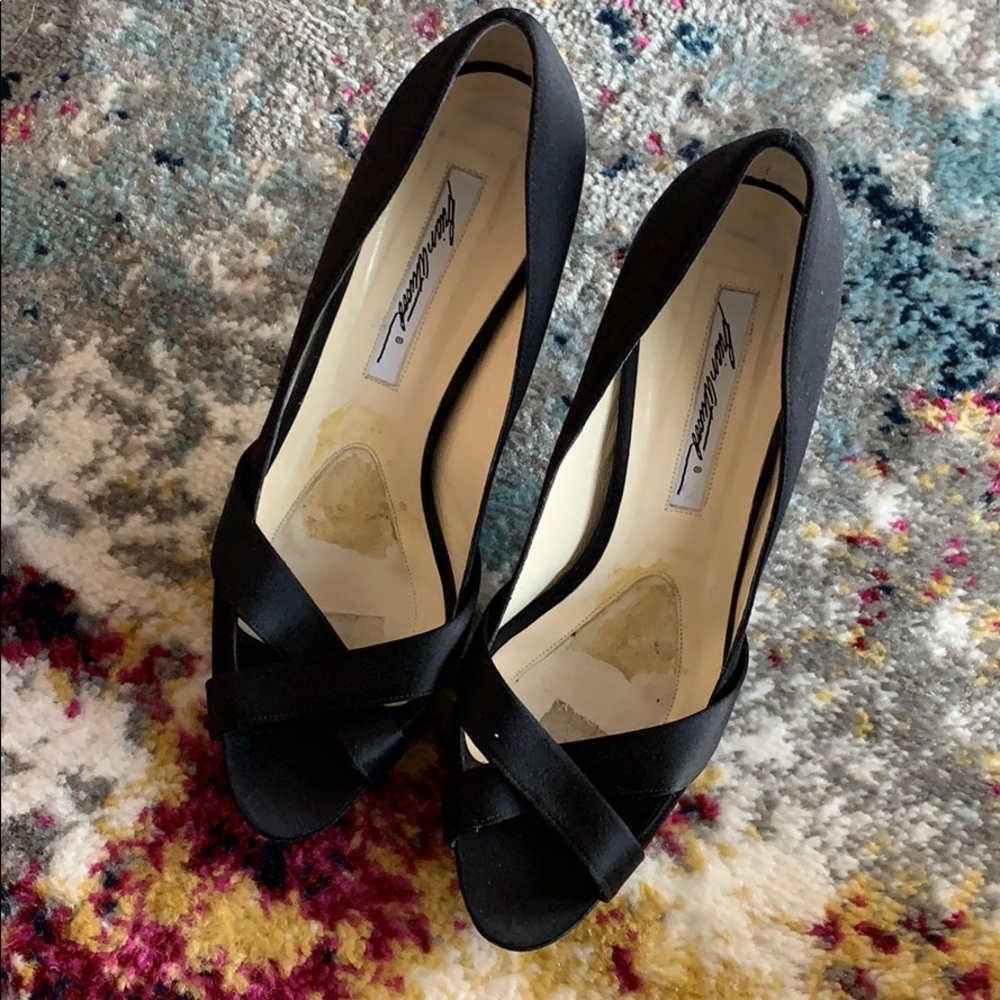 BRIAN ATWOOD Black Satin Heels Size 7.5 - Picture 6 of 7